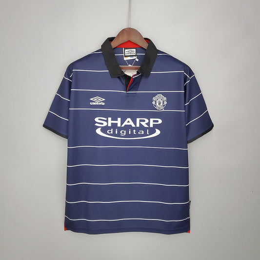 Retro Manchester United 99∕00 away (C836)