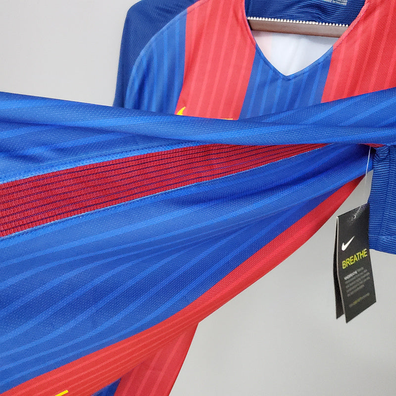Retro Barcelona 16∕17 home (5D01)