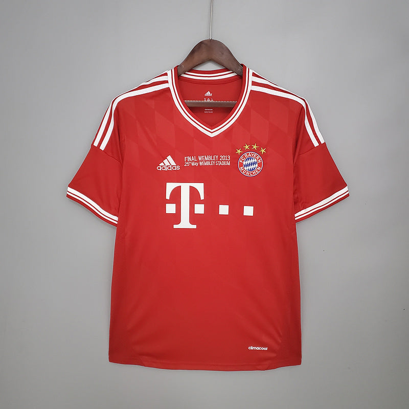 Retro Bayern Munich 13∕14 Champions League home (5D82)