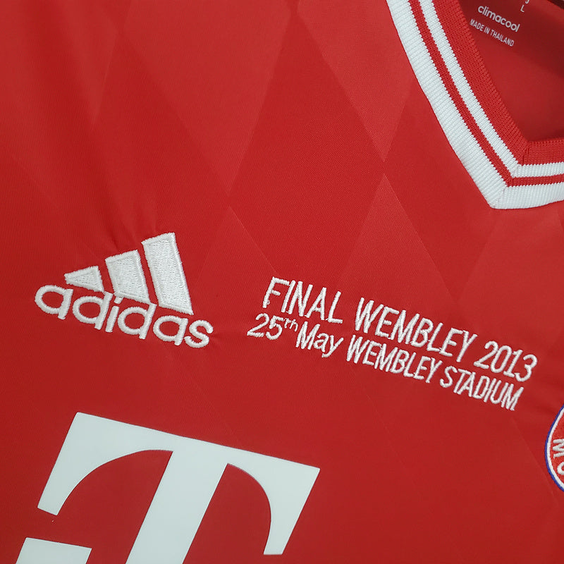 Retro Bayern Munich 13∕14 Champions League home (5D82)