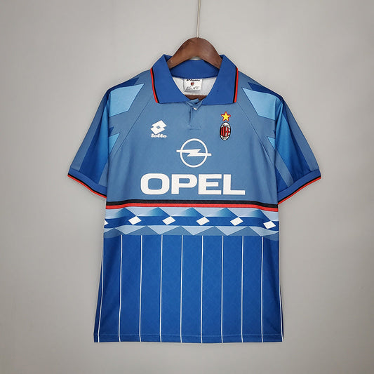 Retro 95∕96 AC Milan third away (6C33)