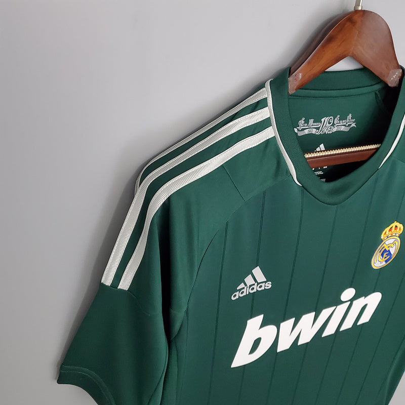 Retro Real Madrid 12∕13 third away (A800)