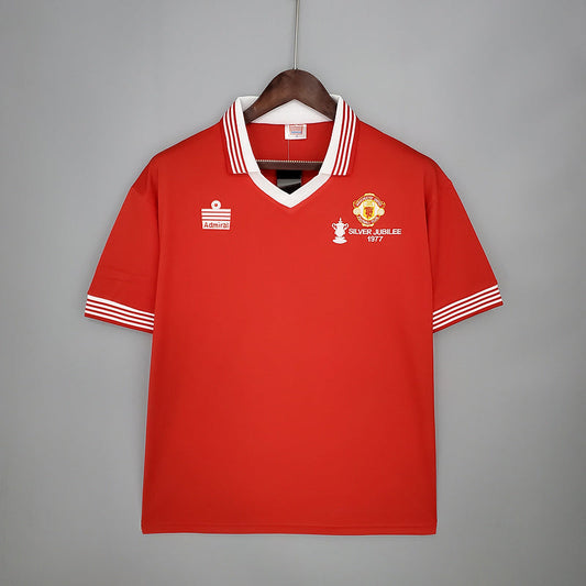 Retro Manchester United 1977 home (227E)