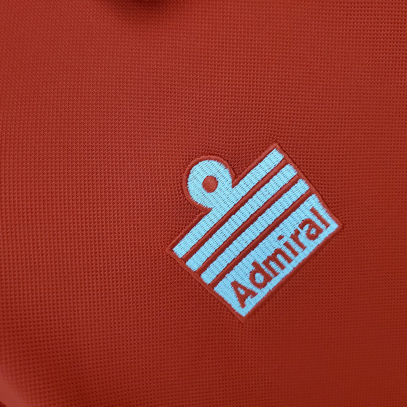 Retro Manchester United 1977 home (227E)