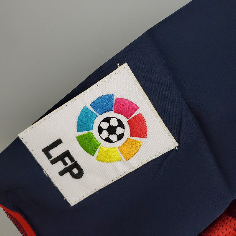 Retro 03∕04 Barcellona home (C8E1)