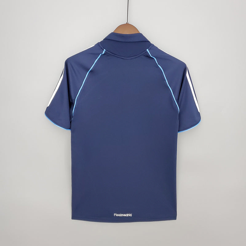 Retro 05∕06 Real Madrid Away (C6DC)
