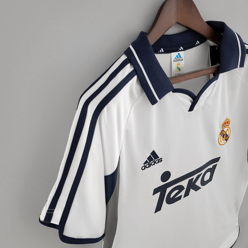 Retro Real Madrid 00∕01 home (28B1)