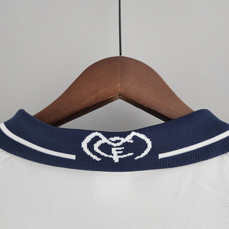 Retro Real Madrid 00∕01 home (28B1)