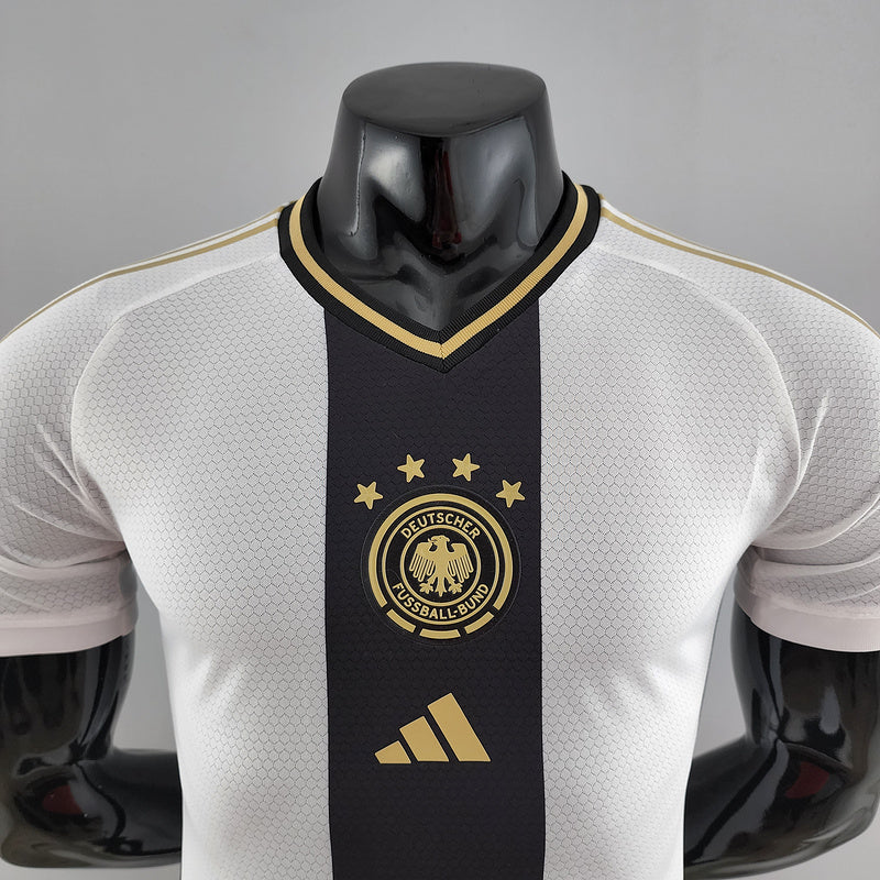 2022 Player Version Germany - Black & White (1057)