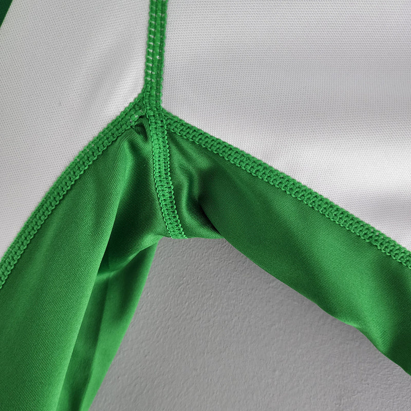 Retro Real Betis 01∕02 home (D123)