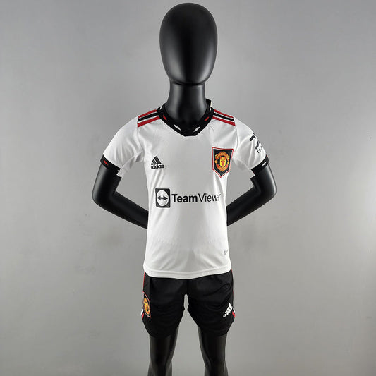 22/23 Kids Manchester United away (2D4D)