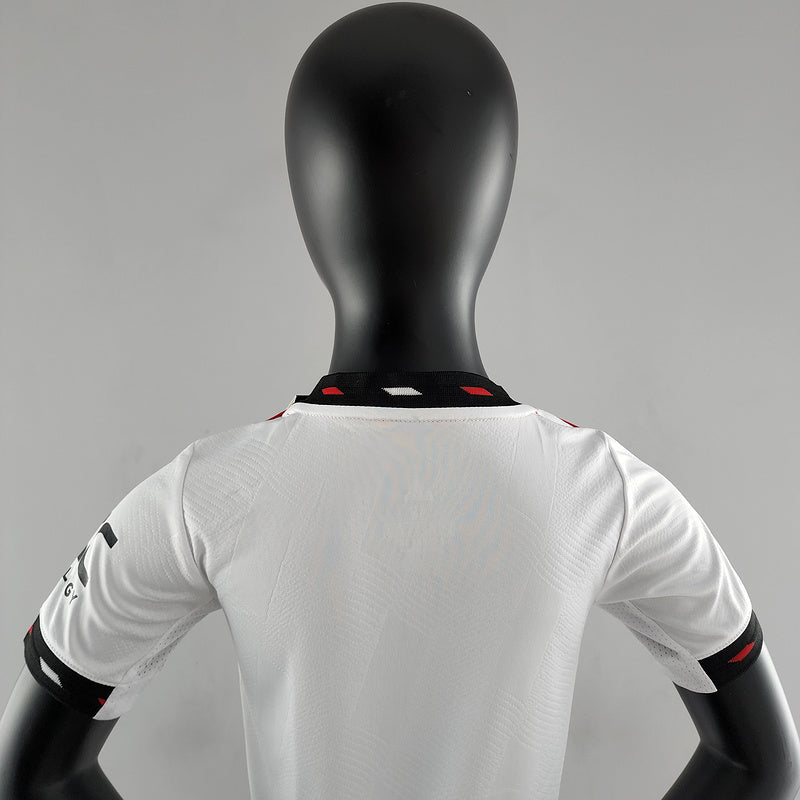 22/23 Kids Manchester United away (2D4D)