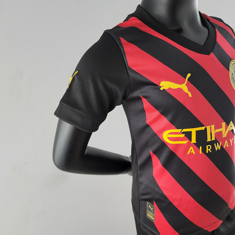 22/23 Kids Manchester City away (D585)