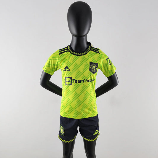 22/23 Kids Manchester United third away (E618)