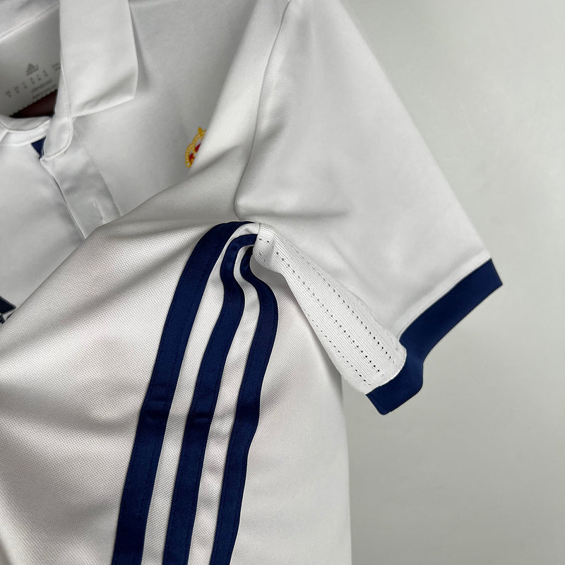 Retro Real Madrid 16∕17 Home (F639)