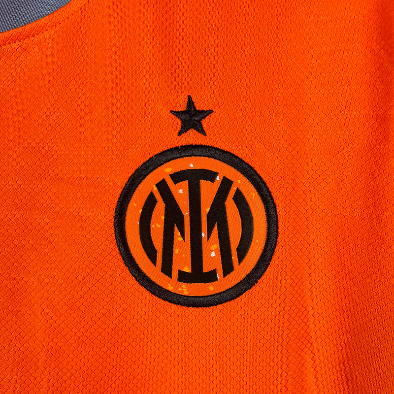 23∕24 Inter Third (6903)