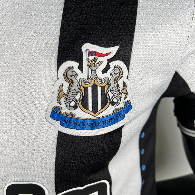 23∕24 Player Version Newcastle United Home (EC47)