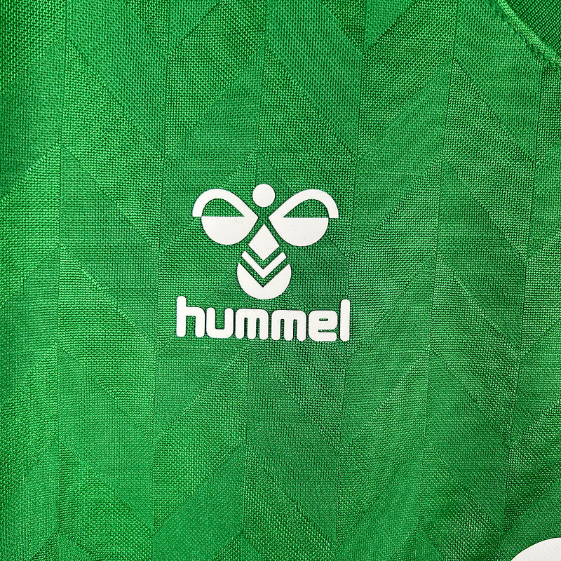 23/24 Real Betis Away (81F7)