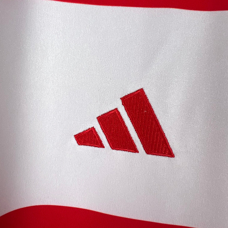 23/24 Granada Home (86D9)