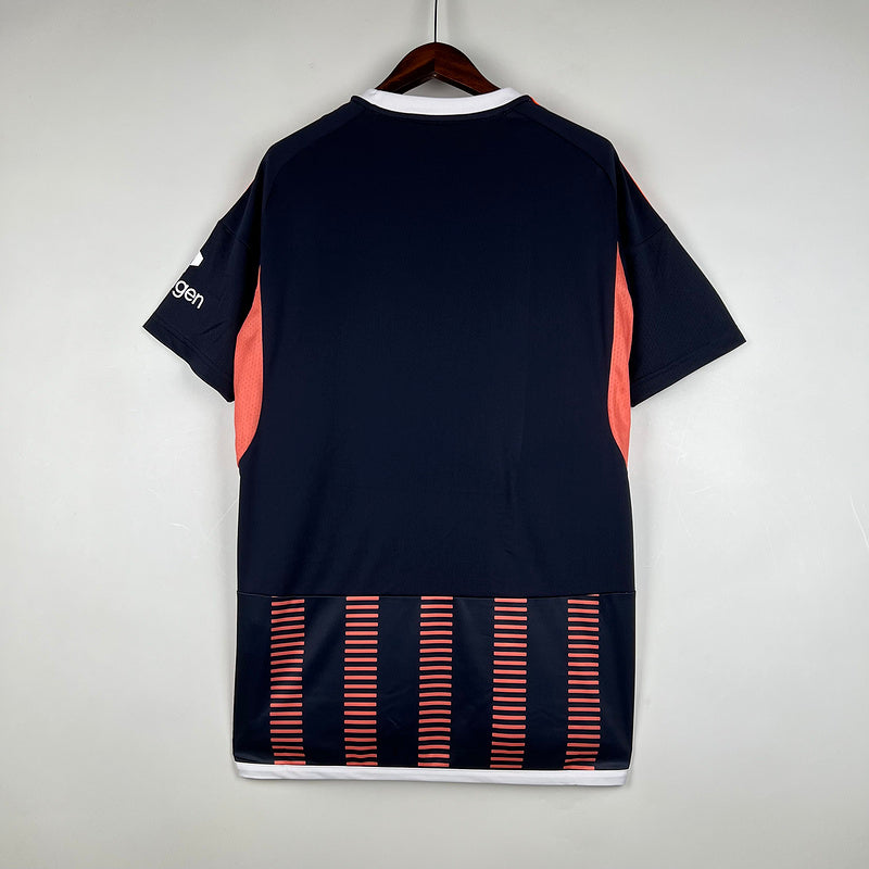 23∕24 Nottingham Forest third away (E937)