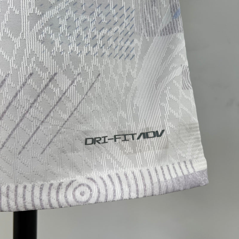 23∕24 Player version Tottenham Hotspur Home (9B4D)