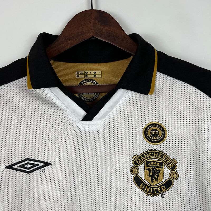 Retro Manchester United 01∕02 100th Anniversary Edition (DC40)