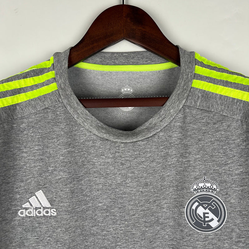 Retro Real Madrid 15∕16 Away (BB1A)