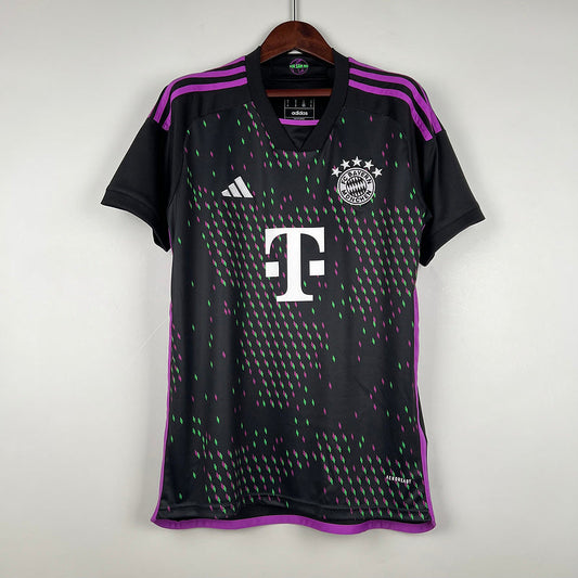 23/24 Bayern Munich Away (A4F1)