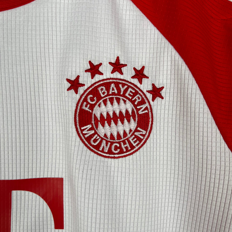 23/24 Kids Bayern Munich home (40BA)