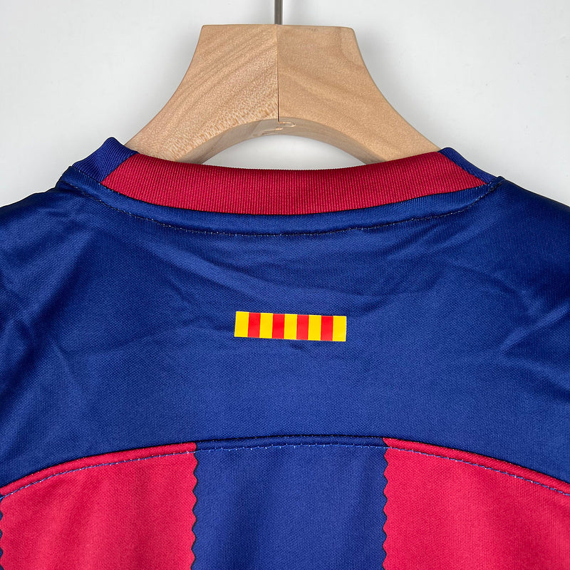 23/24 Kids Barcelona home (E088)