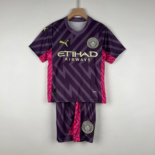 23/24 Kids GoalKeeper Manchester City (2FBB)
