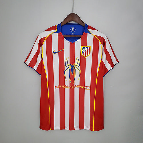 Retro Atletico Madrid 04∕05 home (03B7)