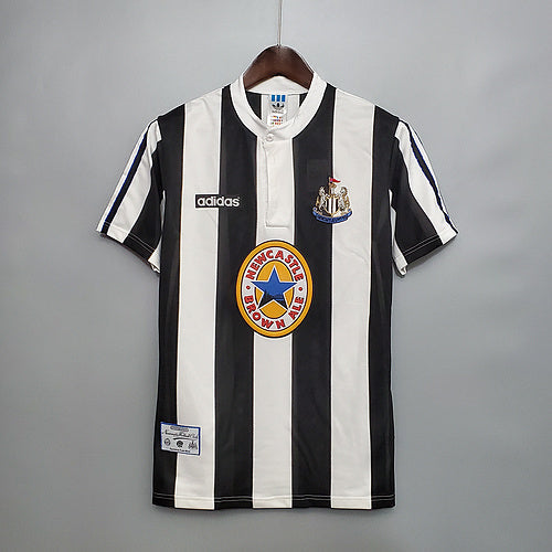 Retro 95∕97 Newcastle United home (8E20)
